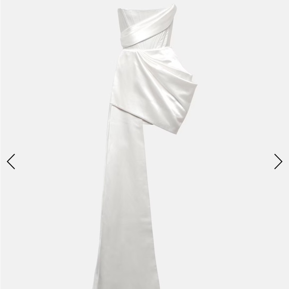 Alex Perry Dresses & Skirts - Alex Perry Blair Dress